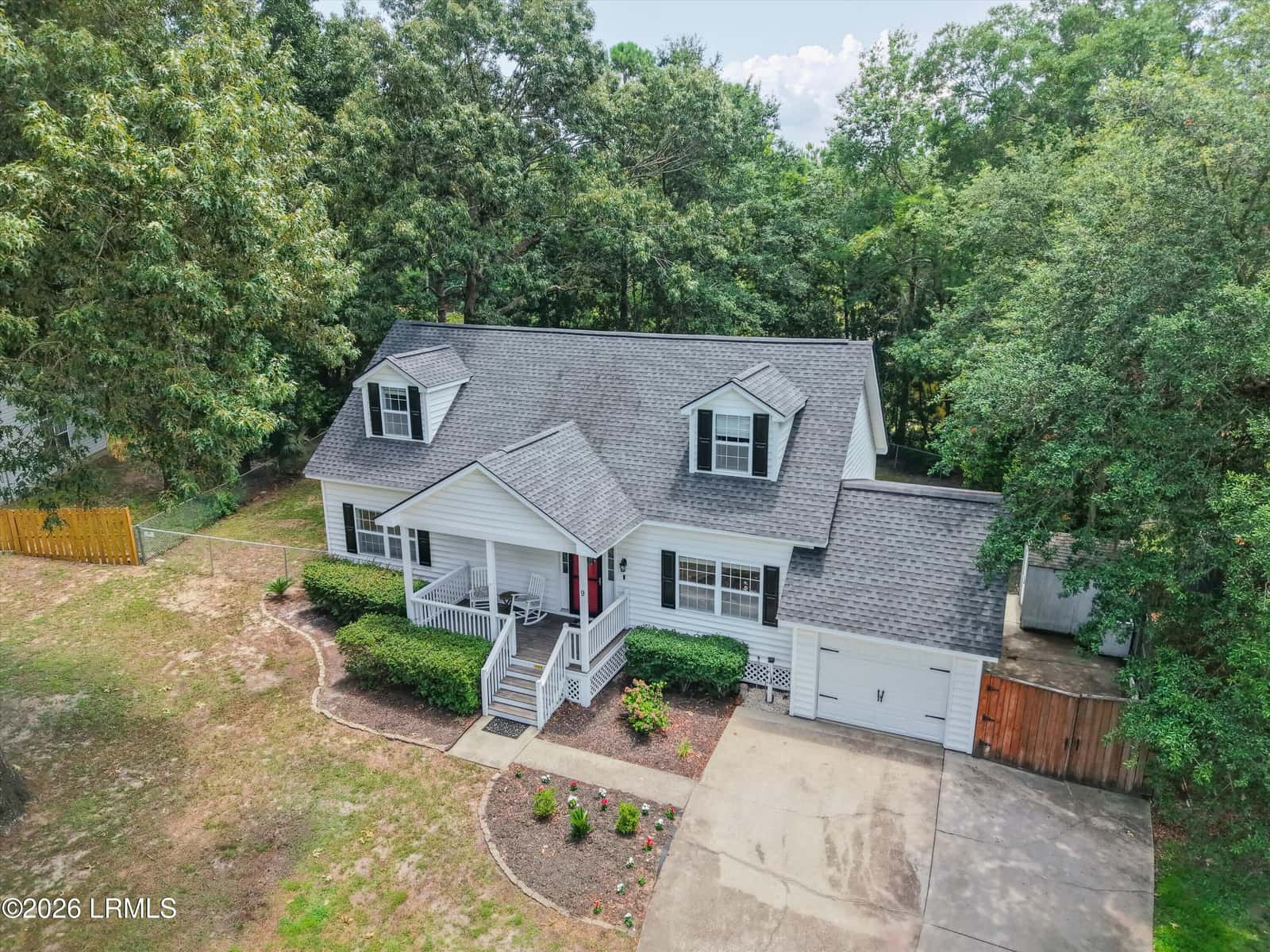 9 Lucerne Avenue, Beaufort, SC 29907 — photo 2 of 27