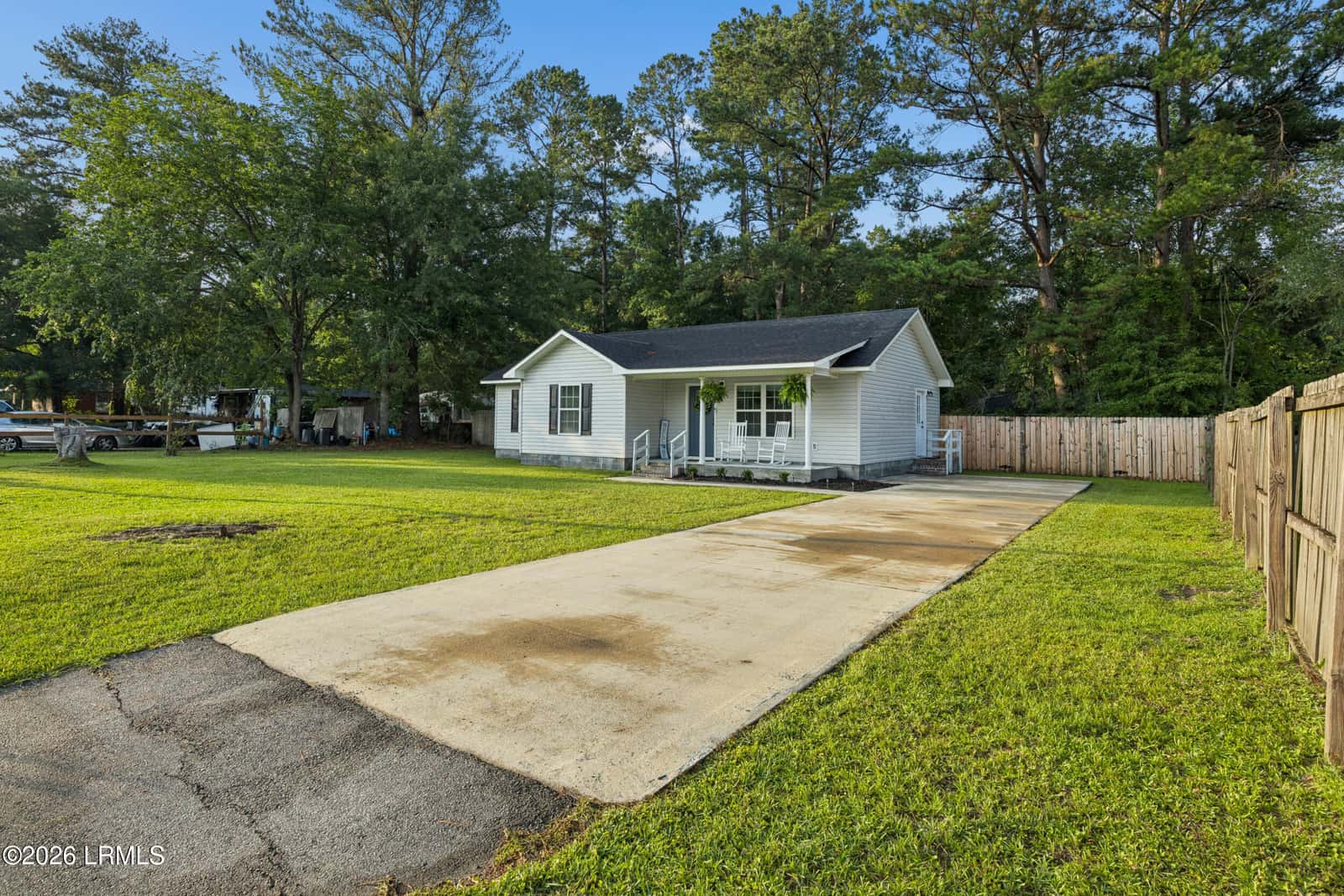 110 Sharon Avenue, Hampton, SC 29924 — photo 3 of 36