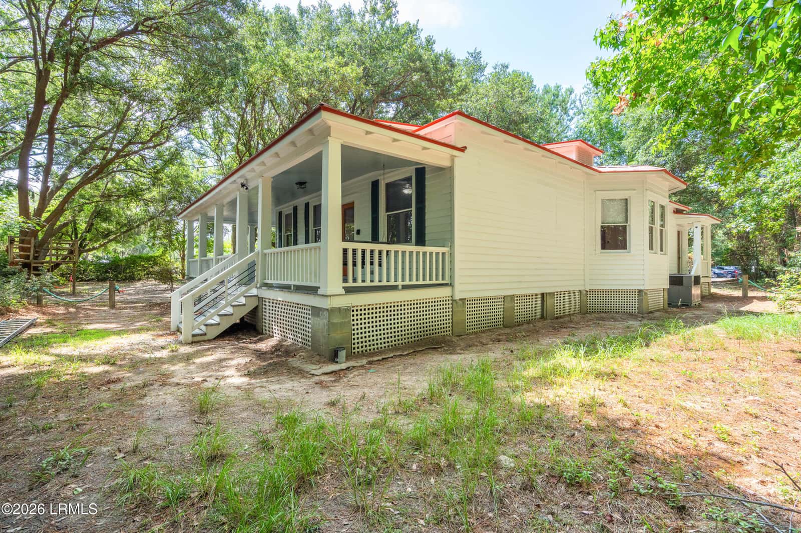 628 Robert Smalls Parkway, Beaufort, SC 29906 — photo 2 of 47
