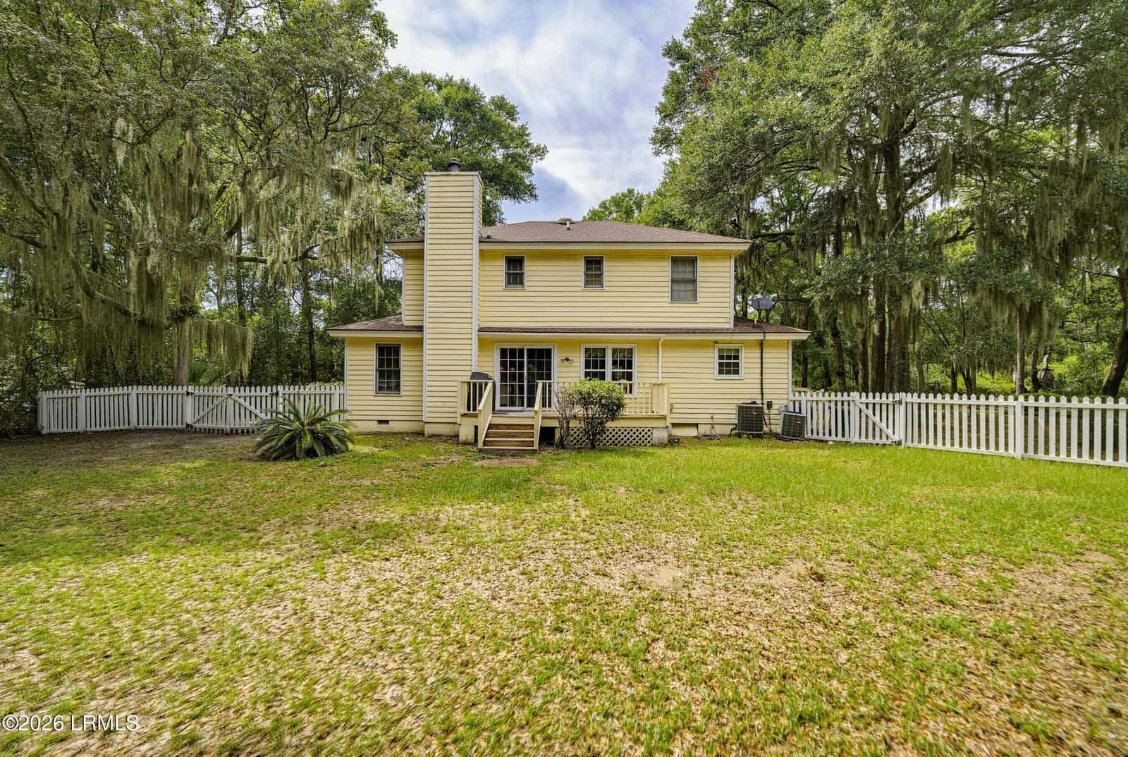 76 Sunset Boulevard, Beaufort, SC 29907 — photo 2 of 41