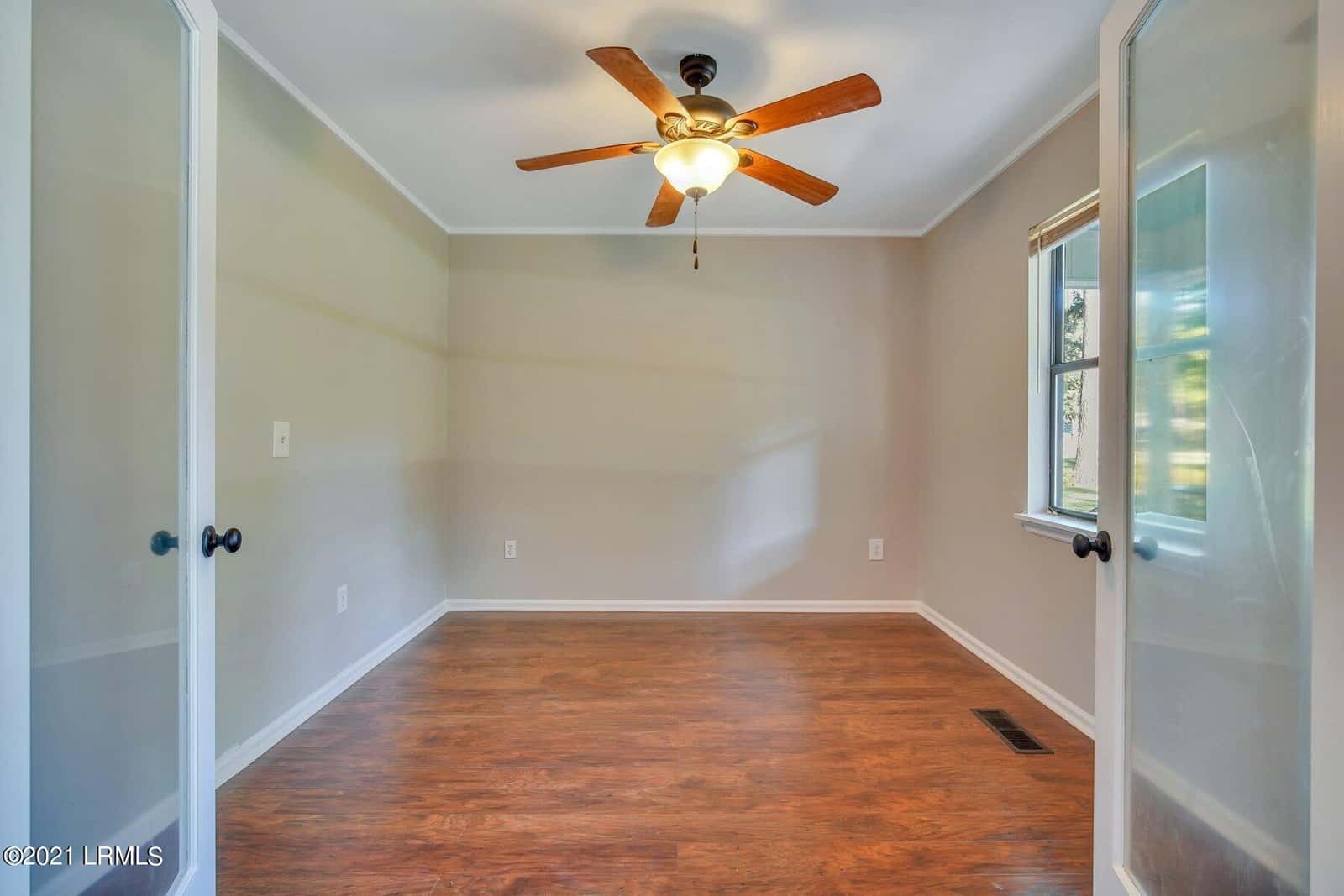 24 Chesterfield Lake Drive, Beaufort, SC 29906 — photo 5 of 29