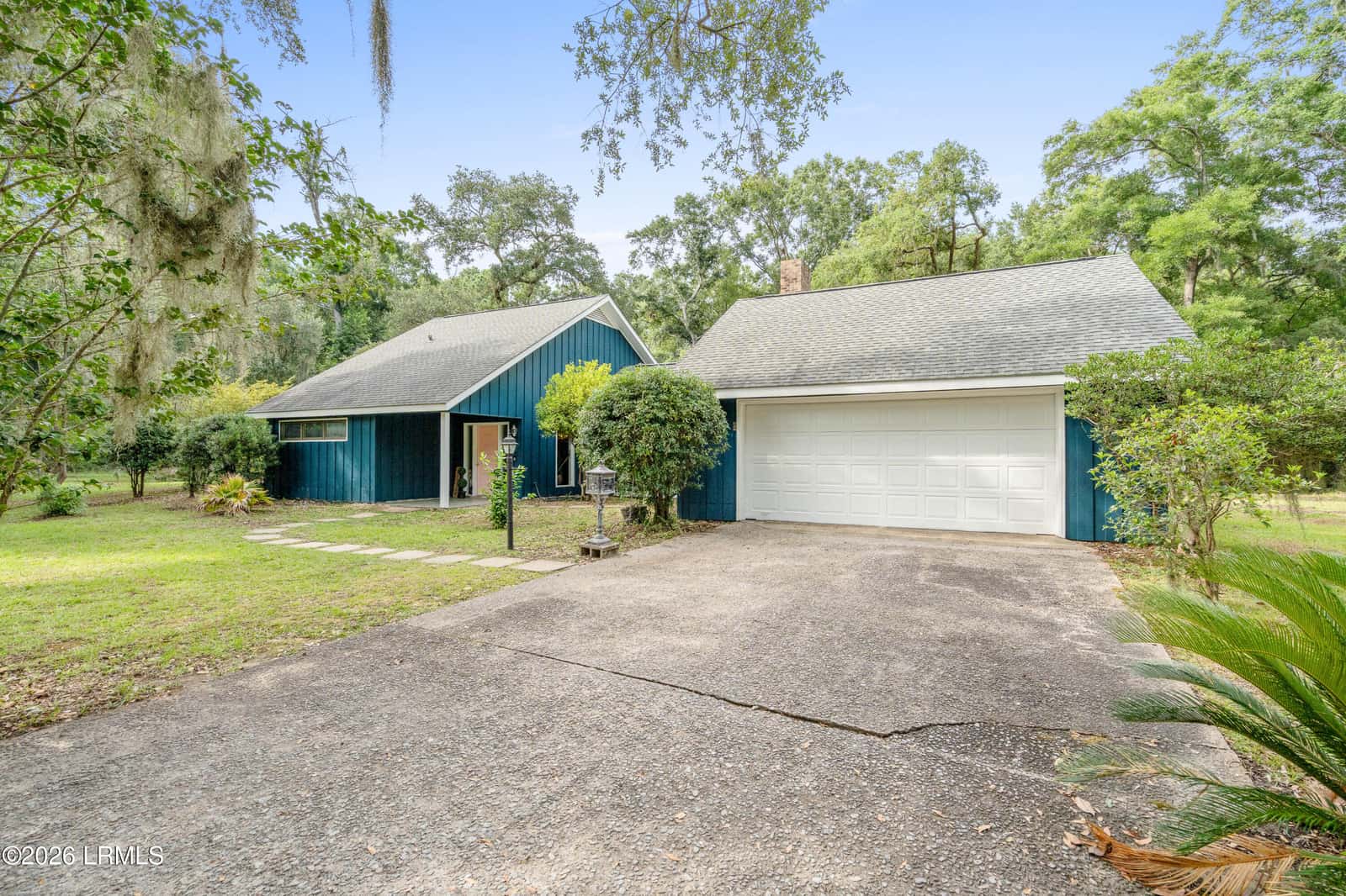 36 Sea Gull Drive, Beaufort, SC 29907 — photo 2 of 46