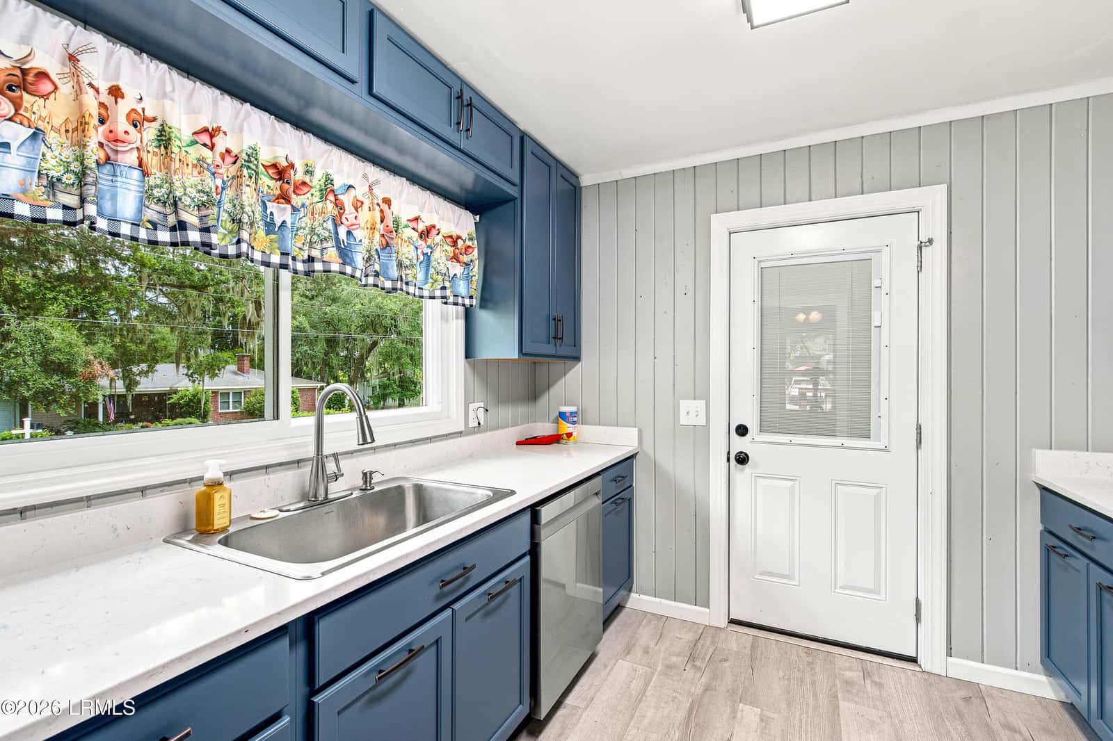 4000 Joann Street, Beaufort, SC 29906 — photo 4 of 35