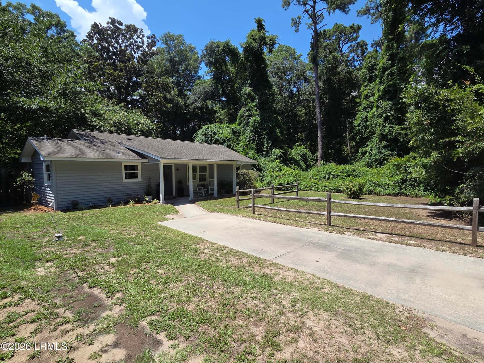 11 Presnell Circle, Beaufort, SC 29902 — photo 2 of 35