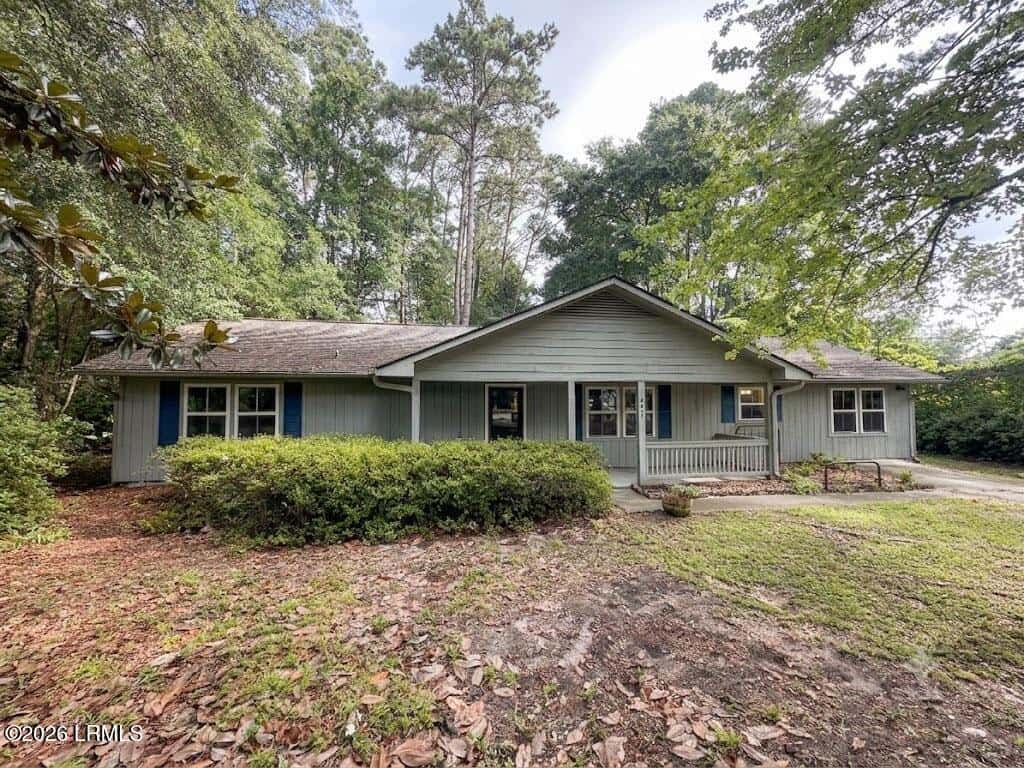 2505 Hermitage Road, Beaufort, SC 29902 — photo 2 of 50
