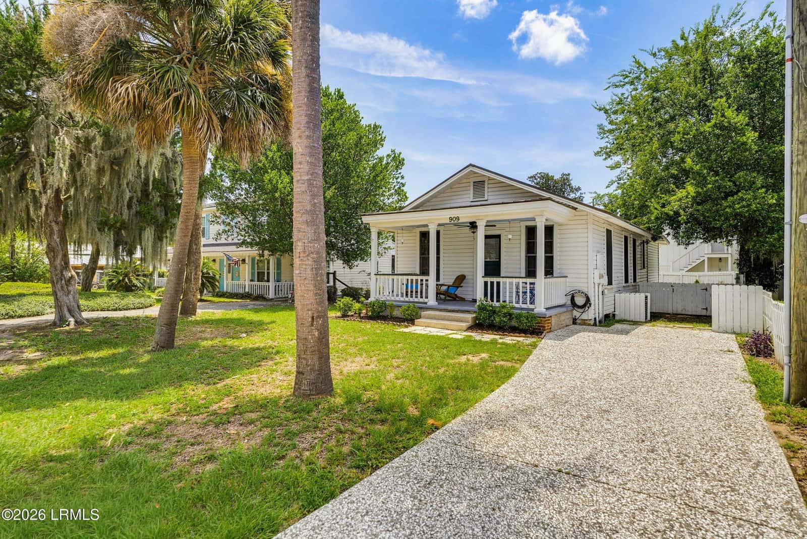 909 8th Street, Port Royal, SC 29935 — photo 3 of 55