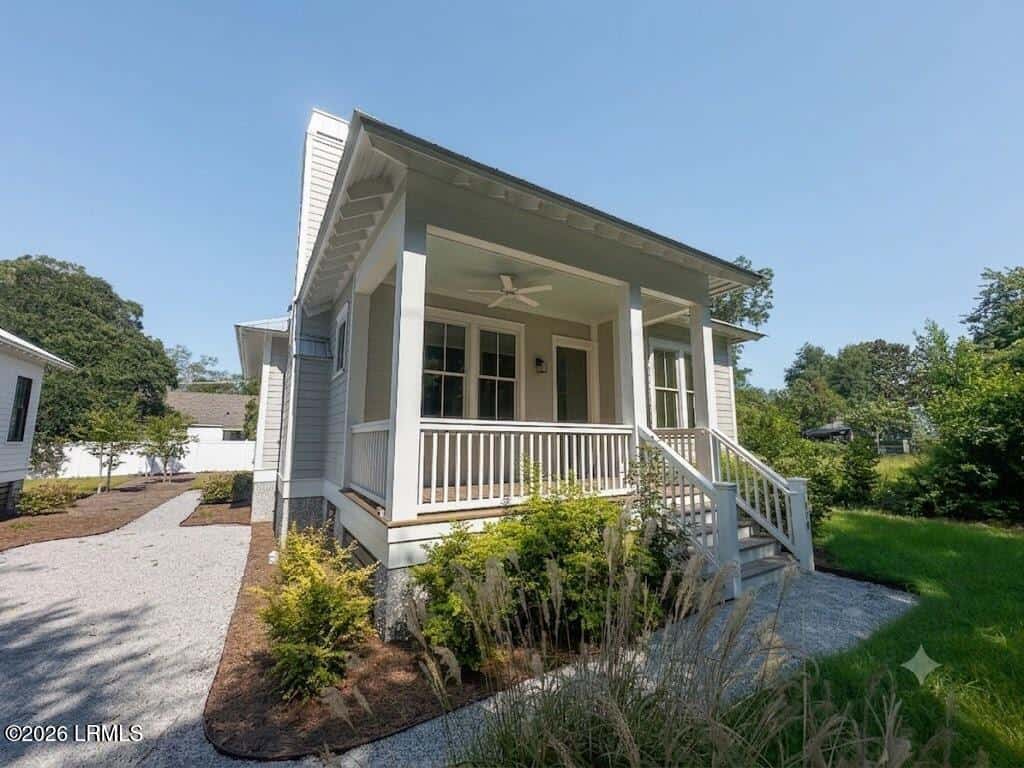 420 Waight Street, Beaufort, SC 29902 — photo 3 of 29