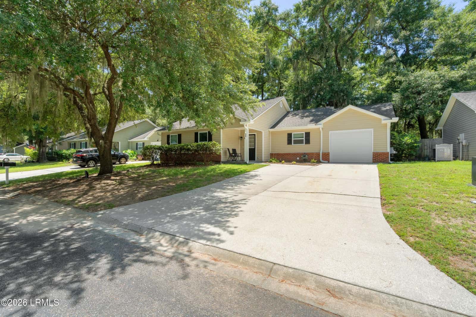 30 Brindlewood Drive, Beaufort, SC 29907 — photo 3 of 39