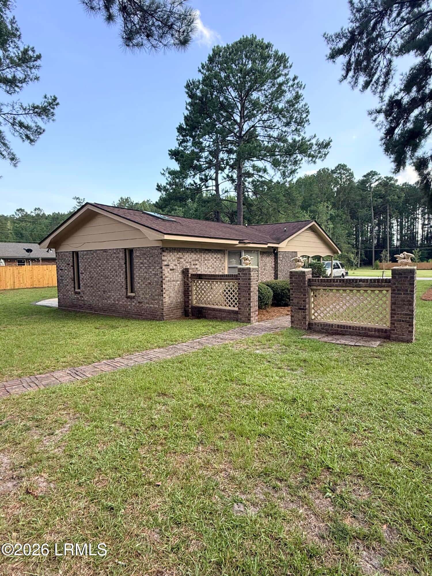 204 Bullard Street, Hampton, SC 29924 — photo 2 of 6