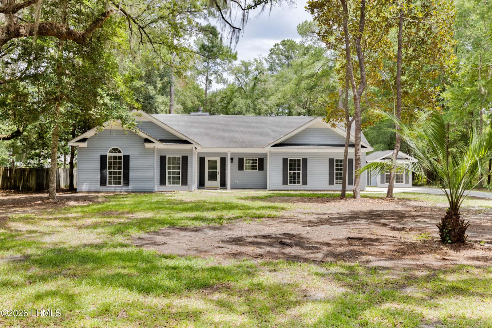 19 Woods Court, Ridgeland, SC 29936 — photo 5 of 24