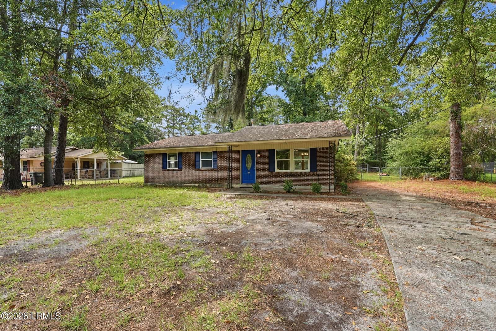 195 Bay Pines Road, Beaufort, SC 29906 — photo 3 of 27