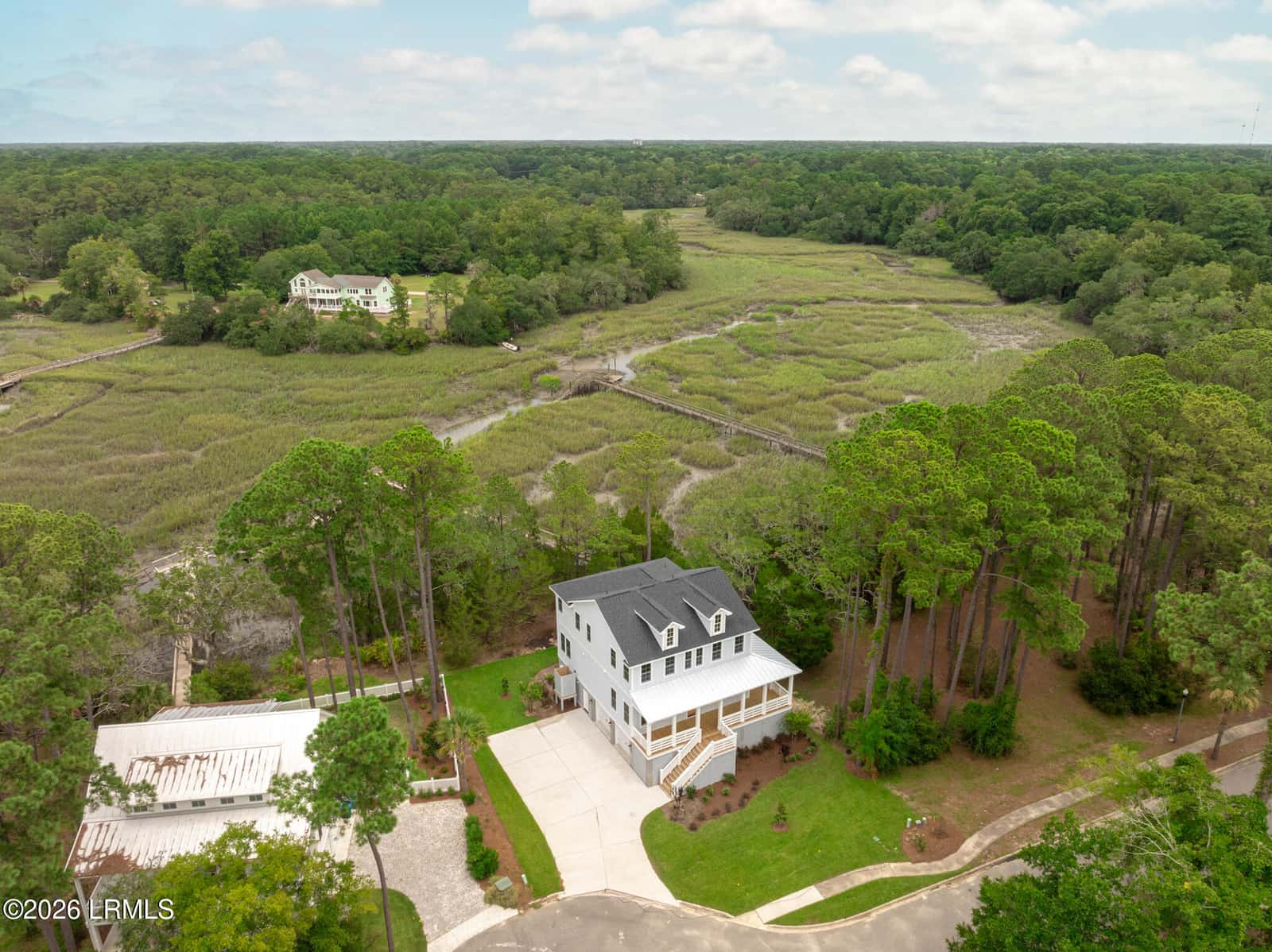 111 Willow Point Road, Beaufort, SC 29906 — photo 5 of 44