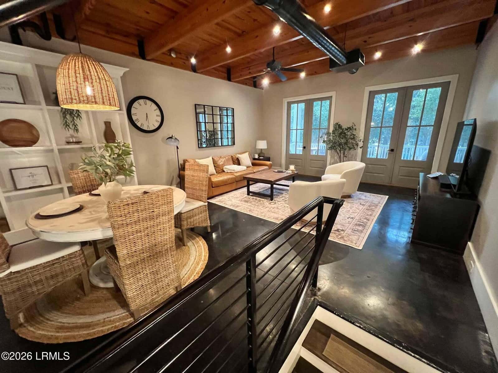 23a Market 2, Beaufort, SC 29906 — photo 2 of 48
