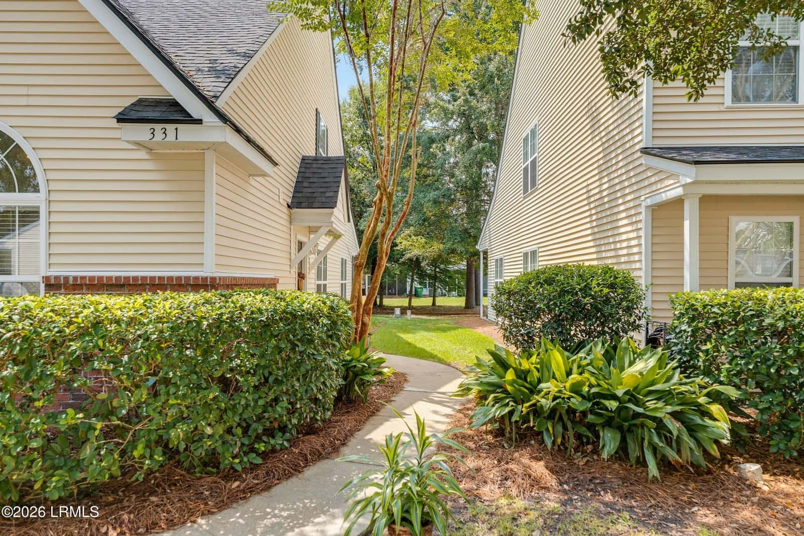 331 East Avenue, Bluffton, SC 29910 — photo 5 of 49