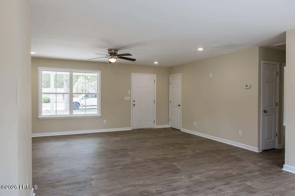 310 Kathy Avenue, Hampton, SC 29924 — photo 3 of 64