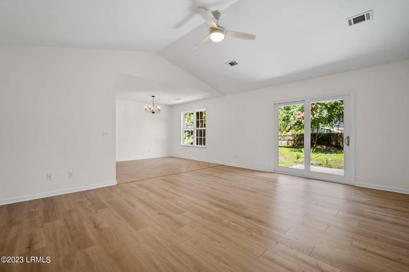 7 Grandiflora Lane, Beaufort, SC 29907 — photo 3 of 23