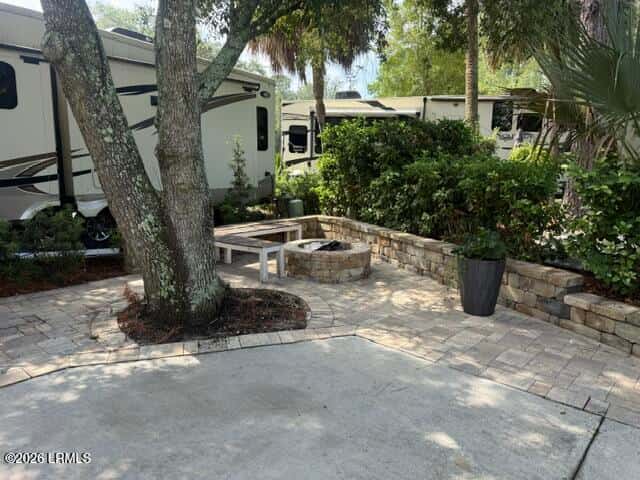 43 Jenkins Road, Hilton Head Island, SC 29926 — photo 4 of 11