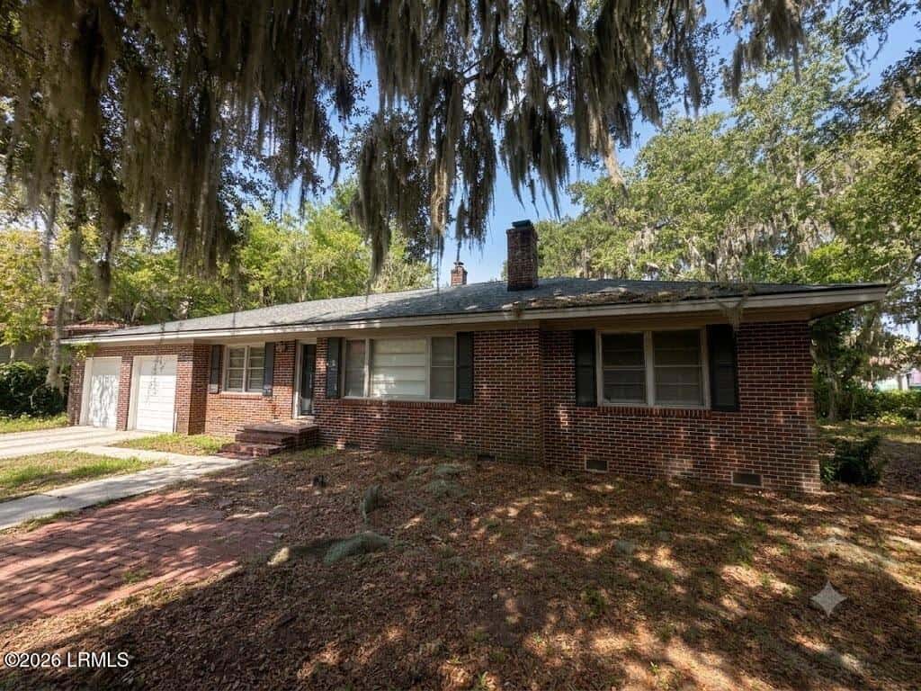 500 Pilot Street, Beaufort, SC 29902 — photo 3 of 32