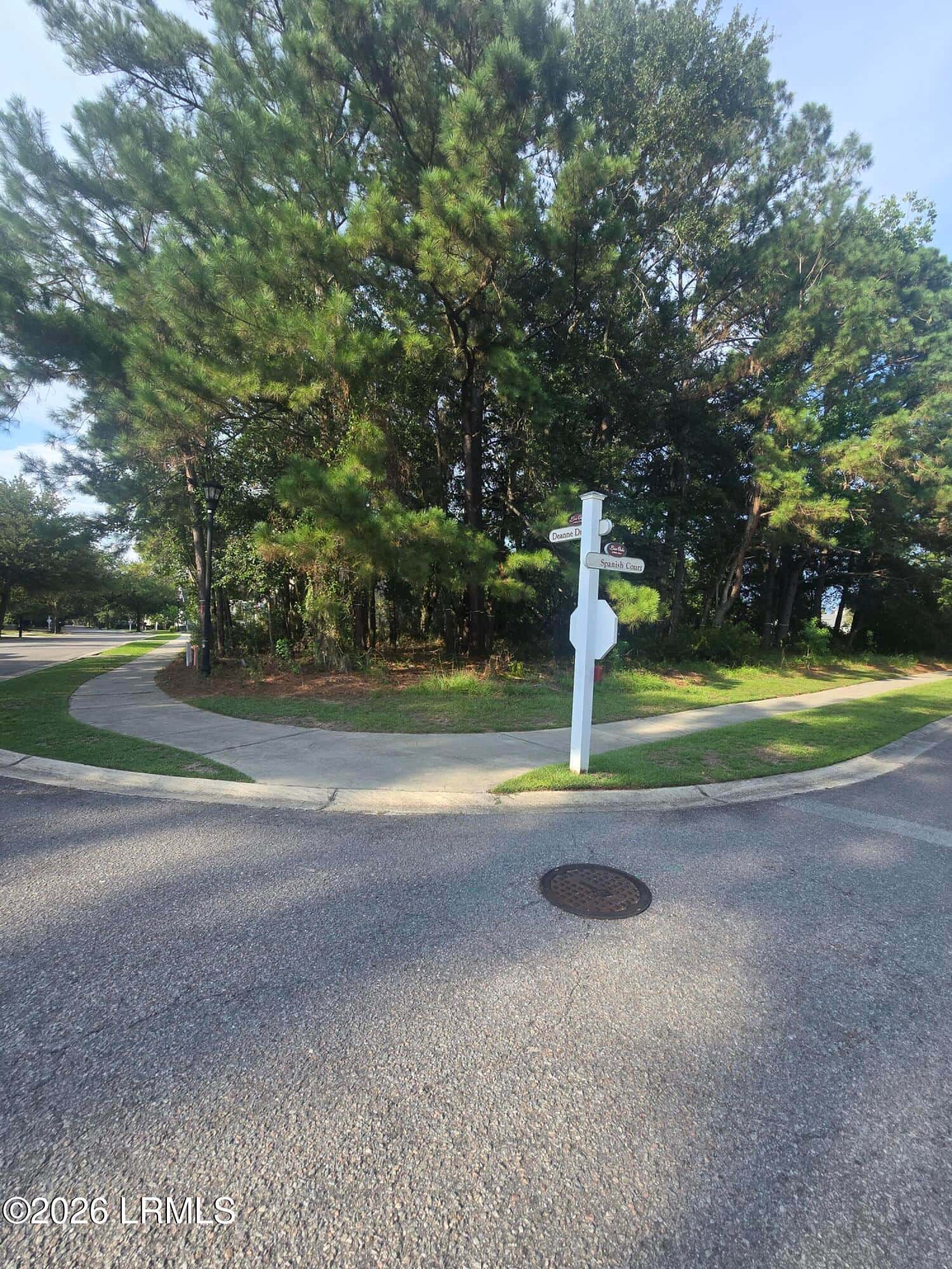 1611 Deanne Drive, Beaufort, SC 29902 — photo 4 of 5