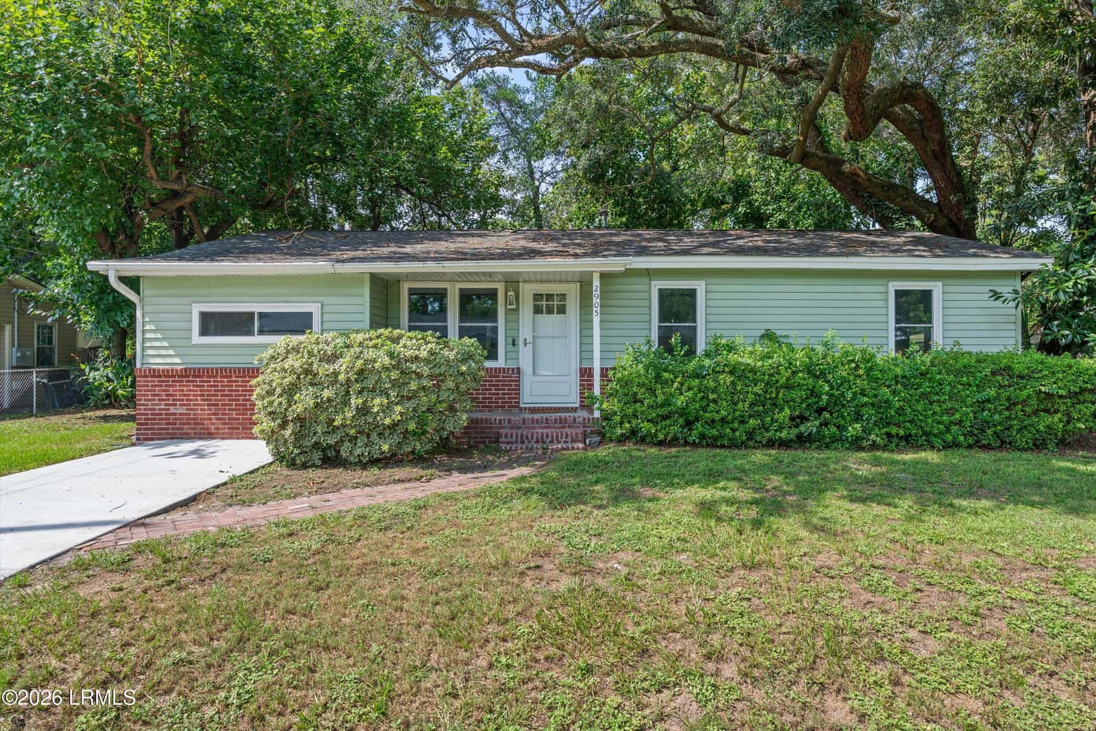 2905 Third Street, Beaufort, SC 29902 — photo 4 of 44