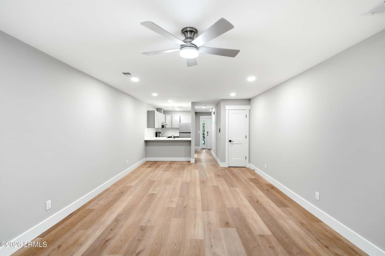 2304 Pine Court S 73, Beaufort, SC 29902 — photo 5 of 32