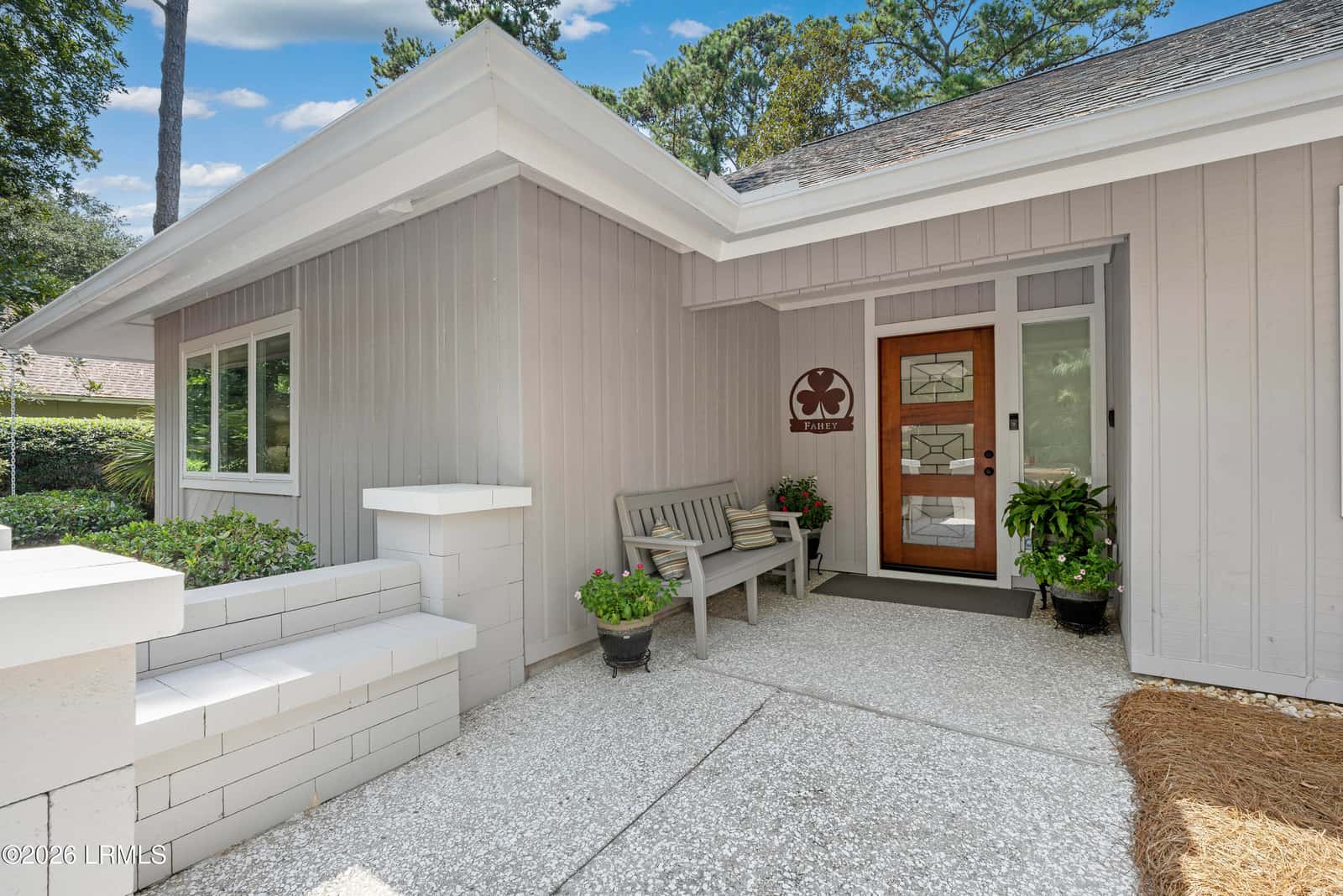 27 Pineland Road, Hilton Head Island, SC 29926