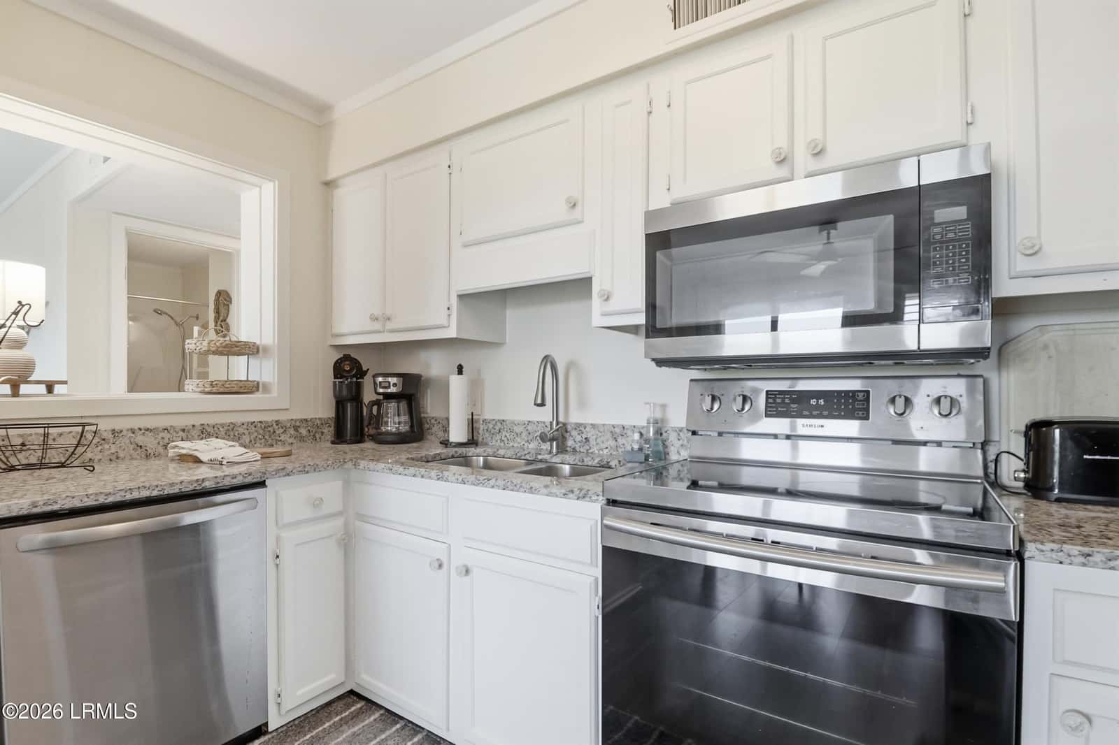 40 Folly Field Road 340, Hilton Head Island, SC 29928 — photo 4 of 66