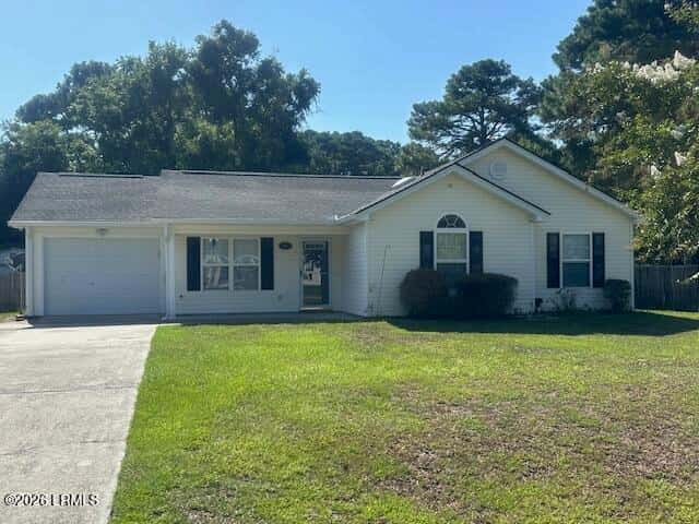 66 Pelican Circle, Beaufort, SC 29906