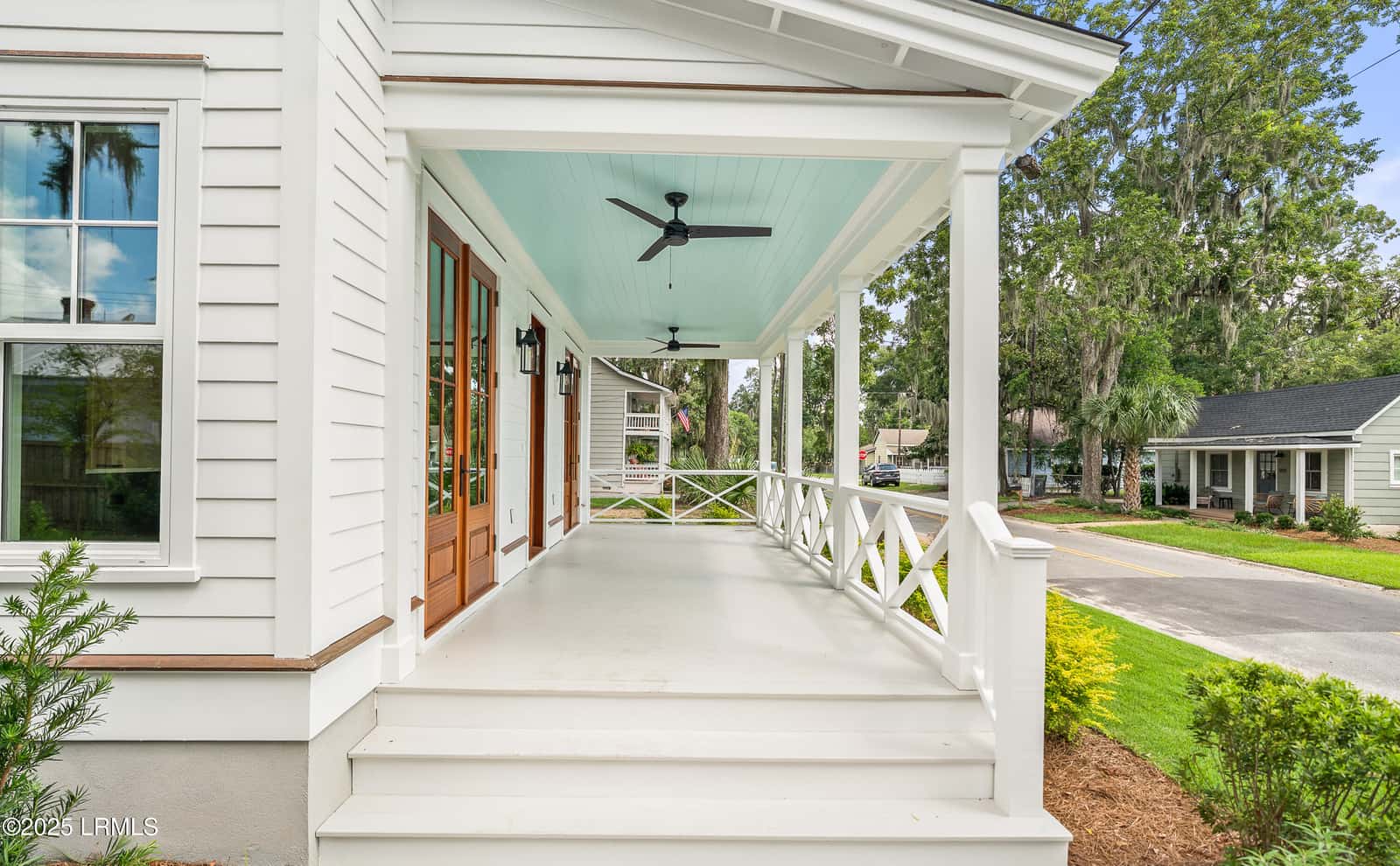902 Harrington Street, Beaufort, SC 29902 — photo 2 of 21