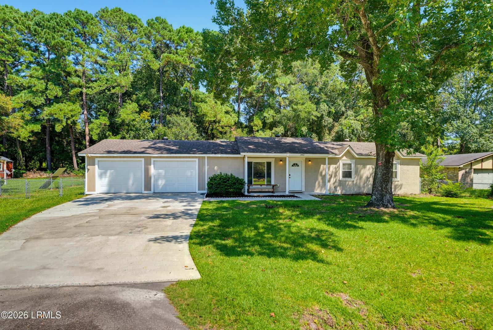 1993 Colonial Avenue, Beaufort, SC 29906 — photo 2 of 24