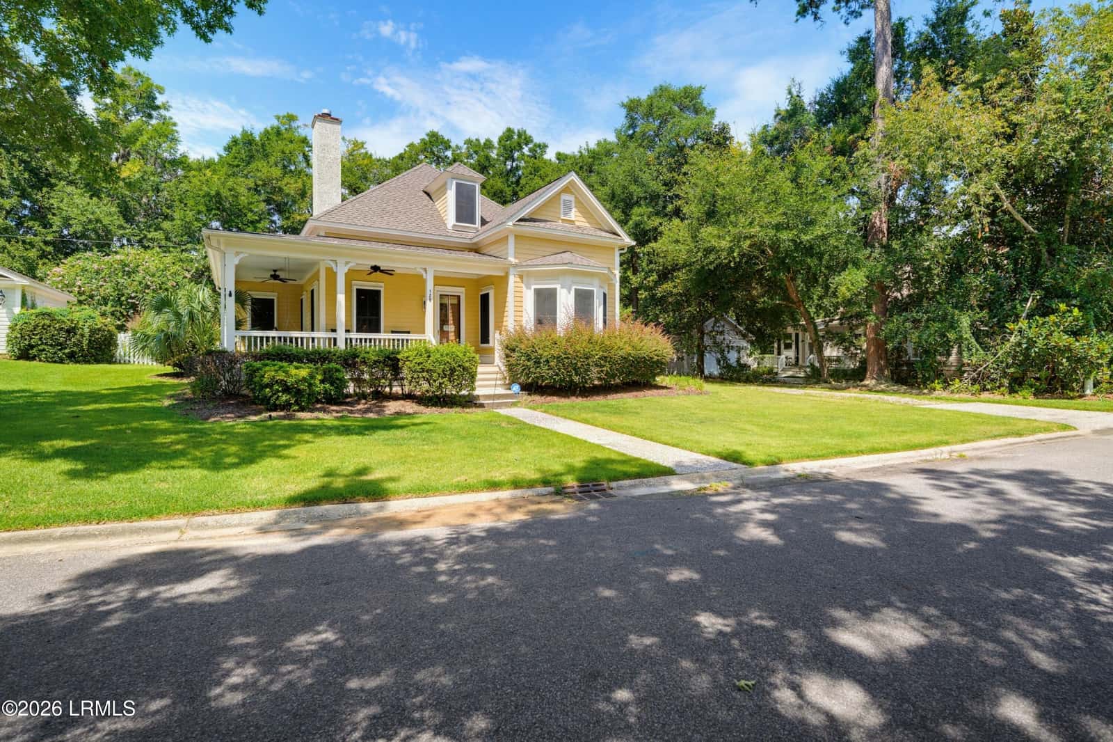 128 Fuller Street, Beaufort, SC 29902 — photo 3 of 48