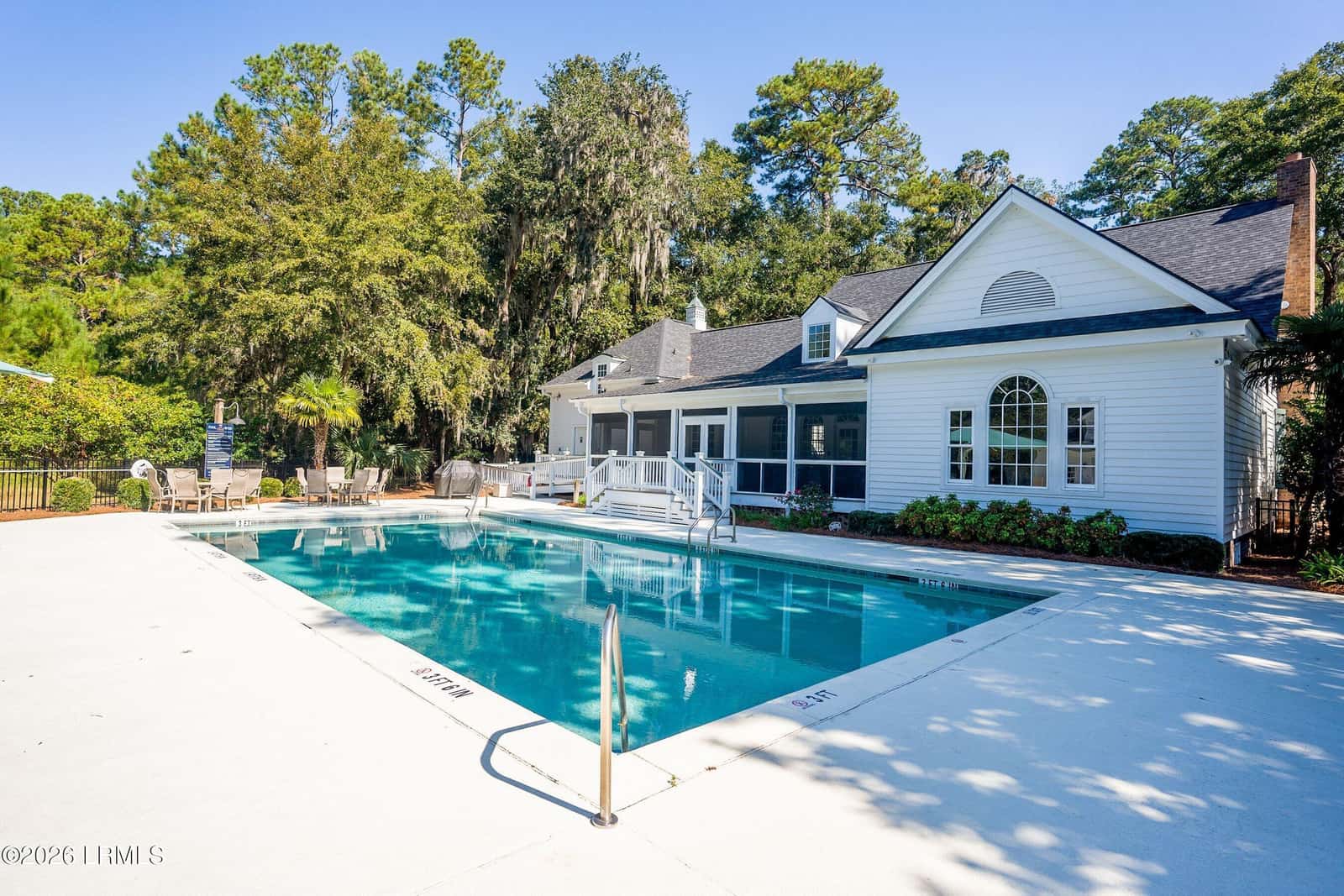 111 Palmetto Place, Beaufort, SC 29902 — photo 5 of 20