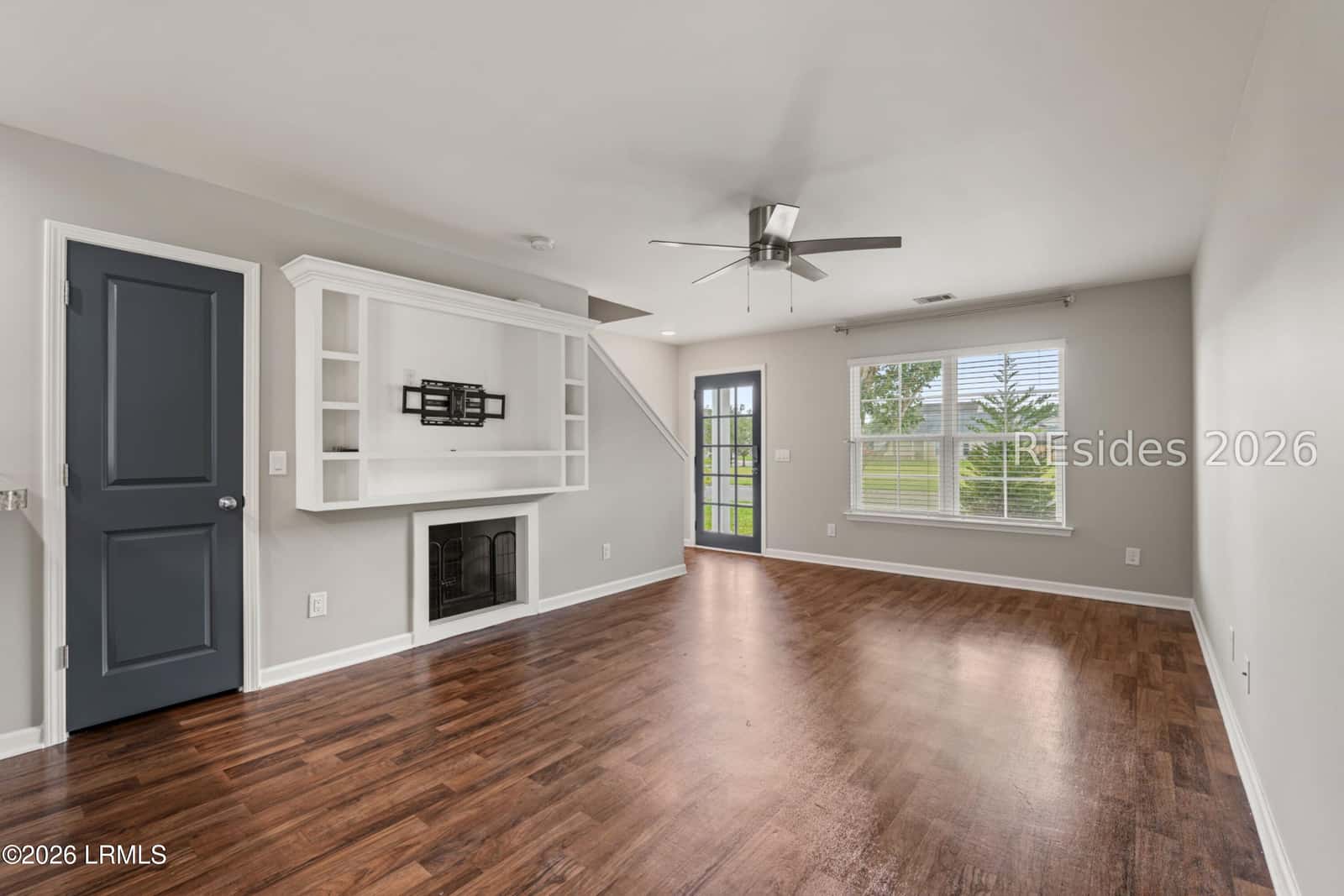 28 E Park Loop, Bluffton, SC 29909 — photo 2 of 34