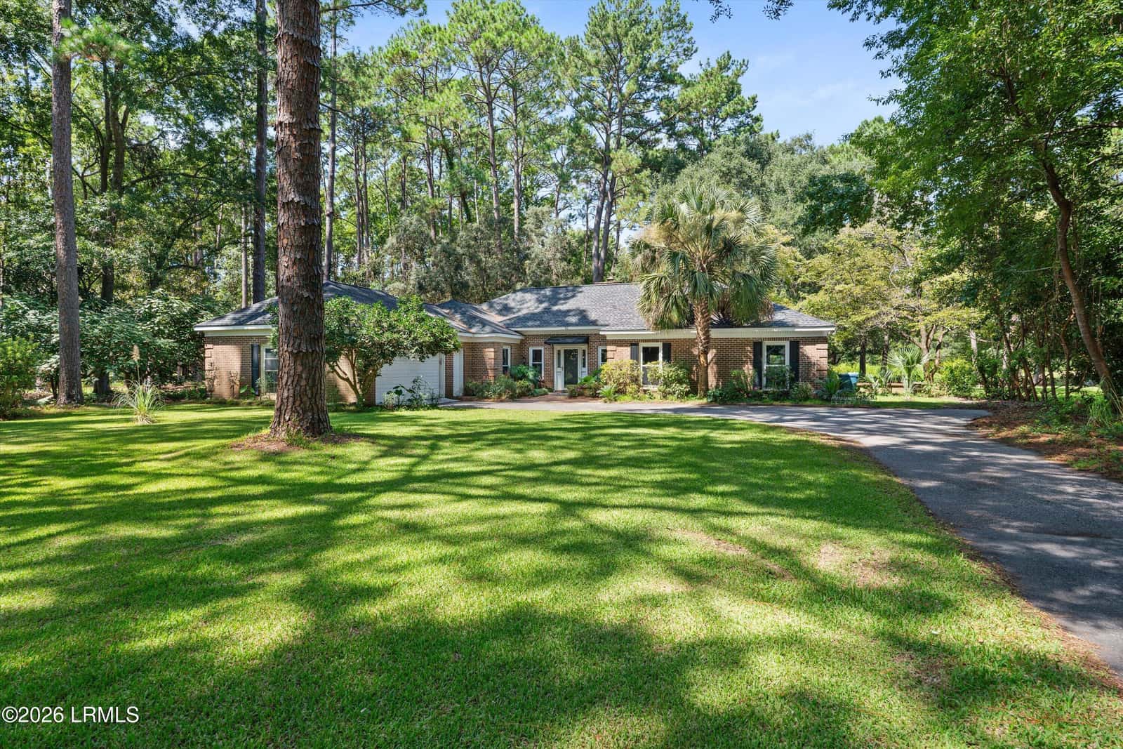 61 Wade Hampton Drive, Beaufort, SC 29907 — photo 2 of 36