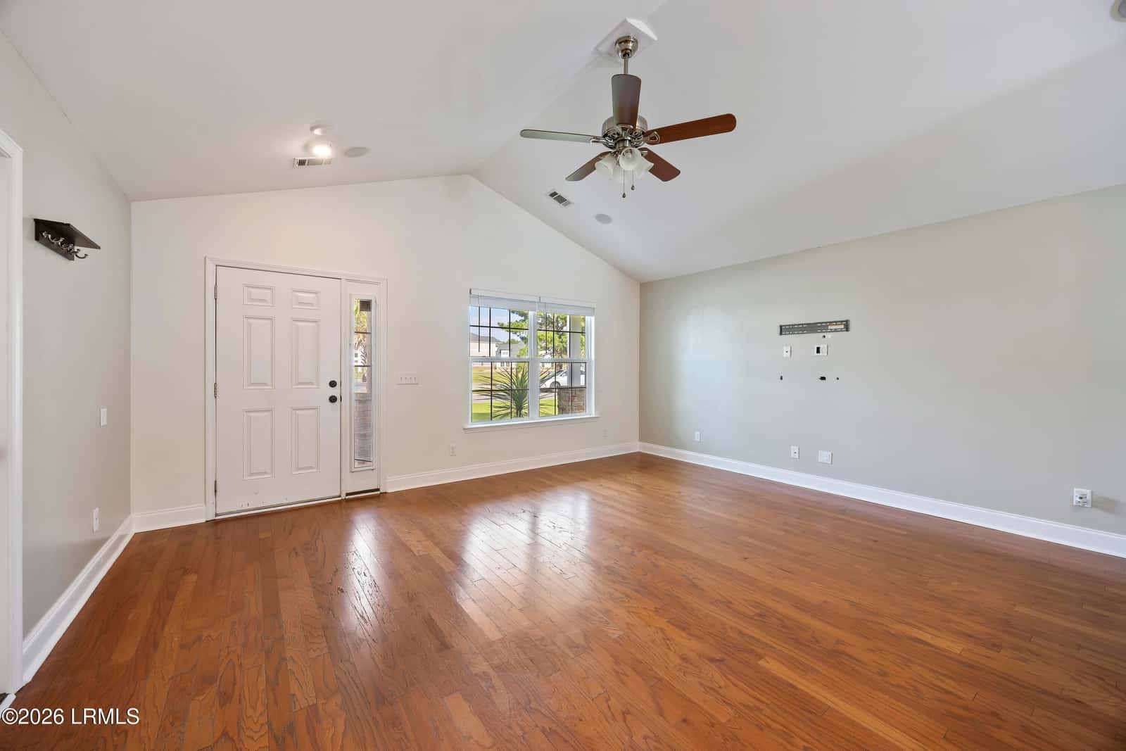 513 Hearthstone Drive, Ridgeland, SC 29936 — photo 4 of 45