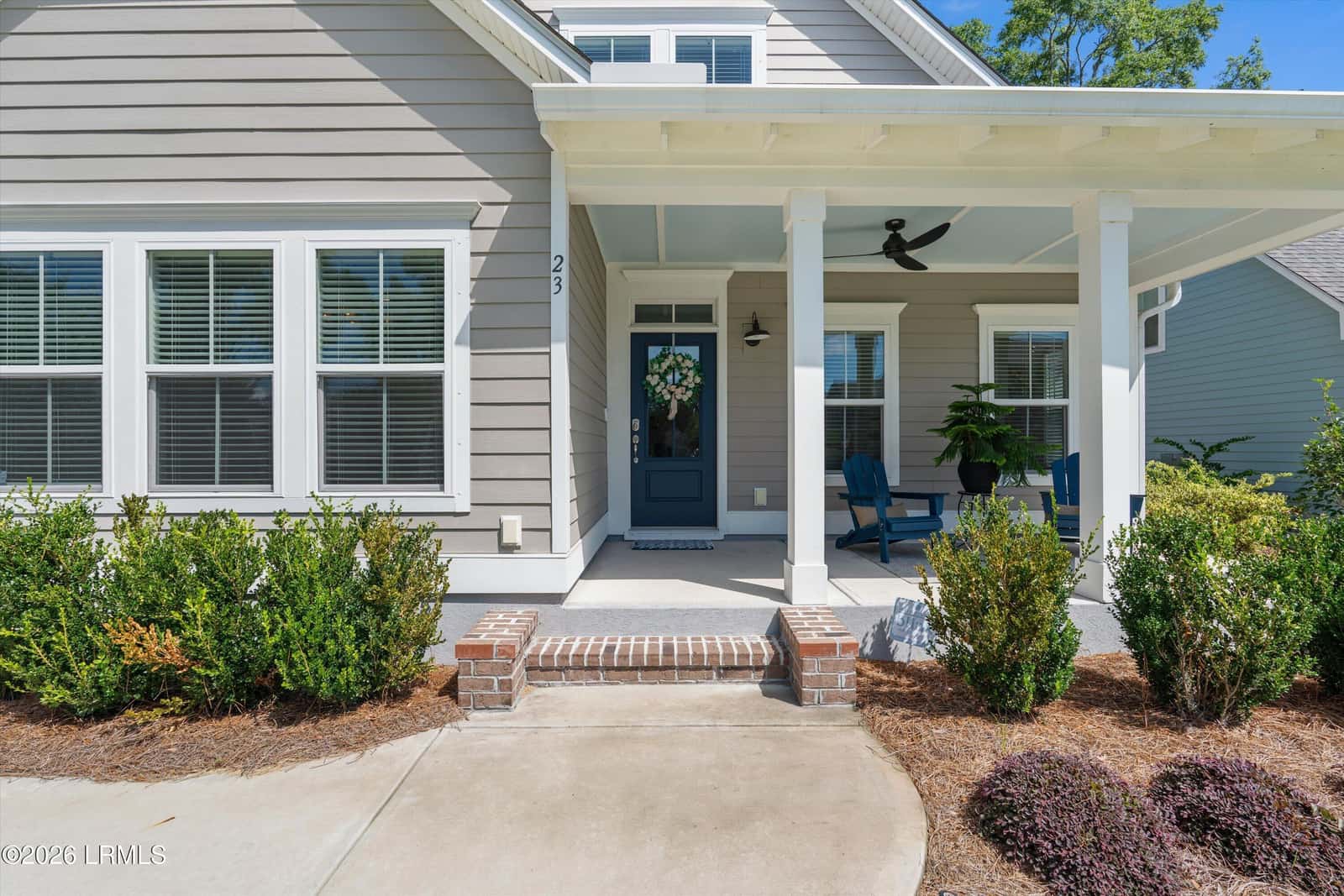 23 Middle Island Street, Beaufort, SC 29907 — photo 4 of 49