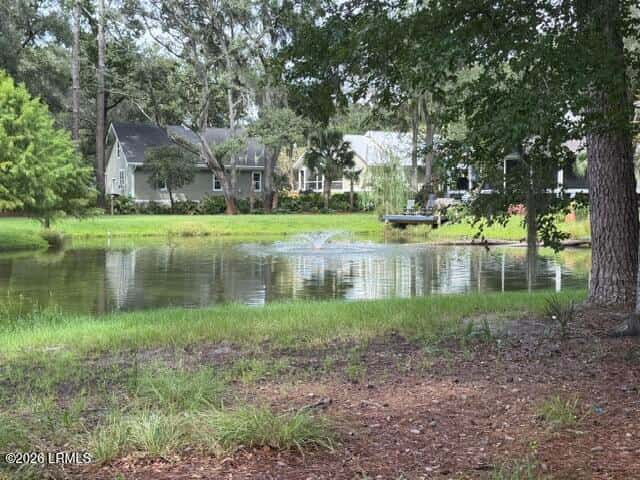 17 Barnwell Drive, Beaufort, SC 29907 — photo 3 of 15