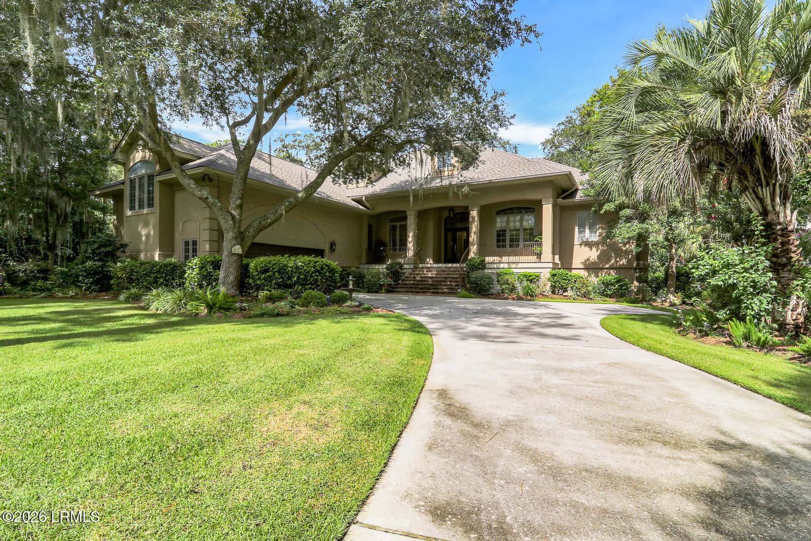 21 Ribaut Drive, Hilton Head Island, SC 29926 — photo 2 of 72