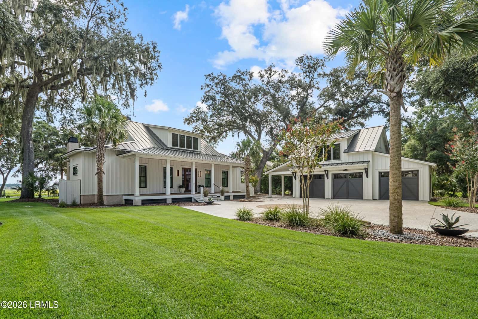 250 Distant Island Drive, Beaufort, SC 29907 — photo 3 of 79