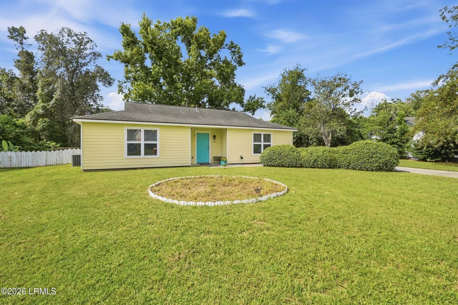 10 Quail Ridge Circle S, Beaufort, SC 29906 — photo 3 of 30