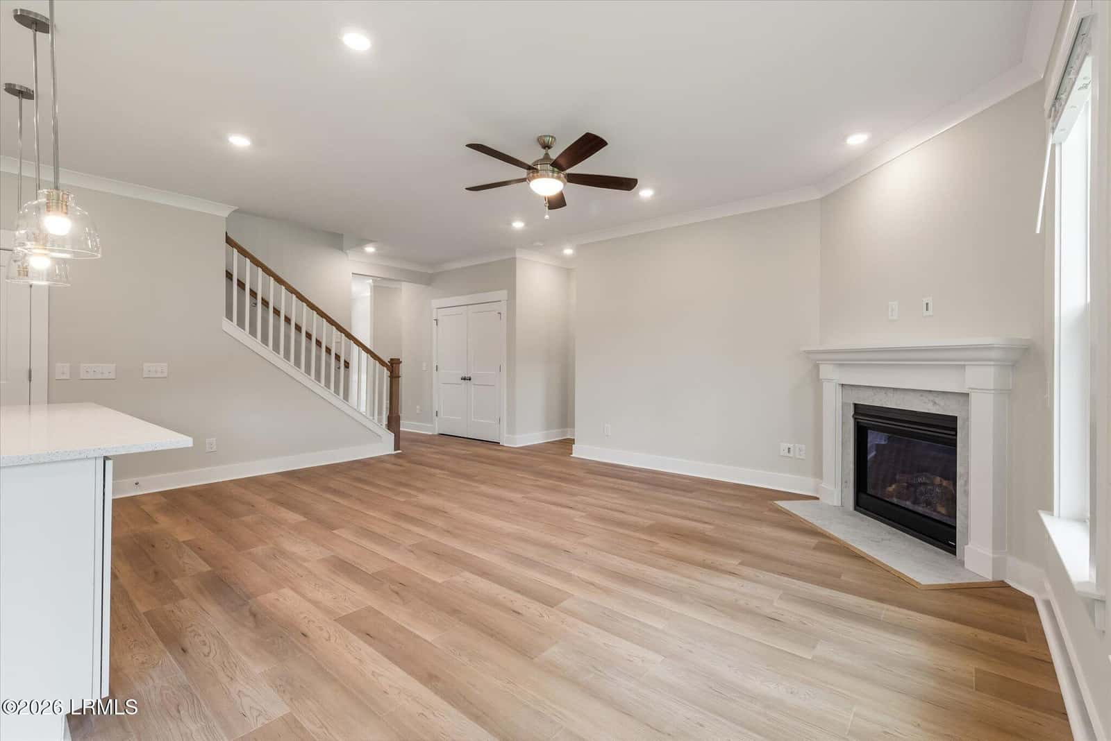 27 Fairfield Road, Beaufort, SC 29907 — photo 5 of 38