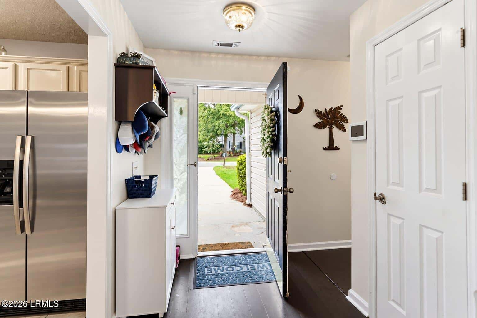 11 Lucerne Avenue, Beaufort, SC 29907 — photo 5 of 40