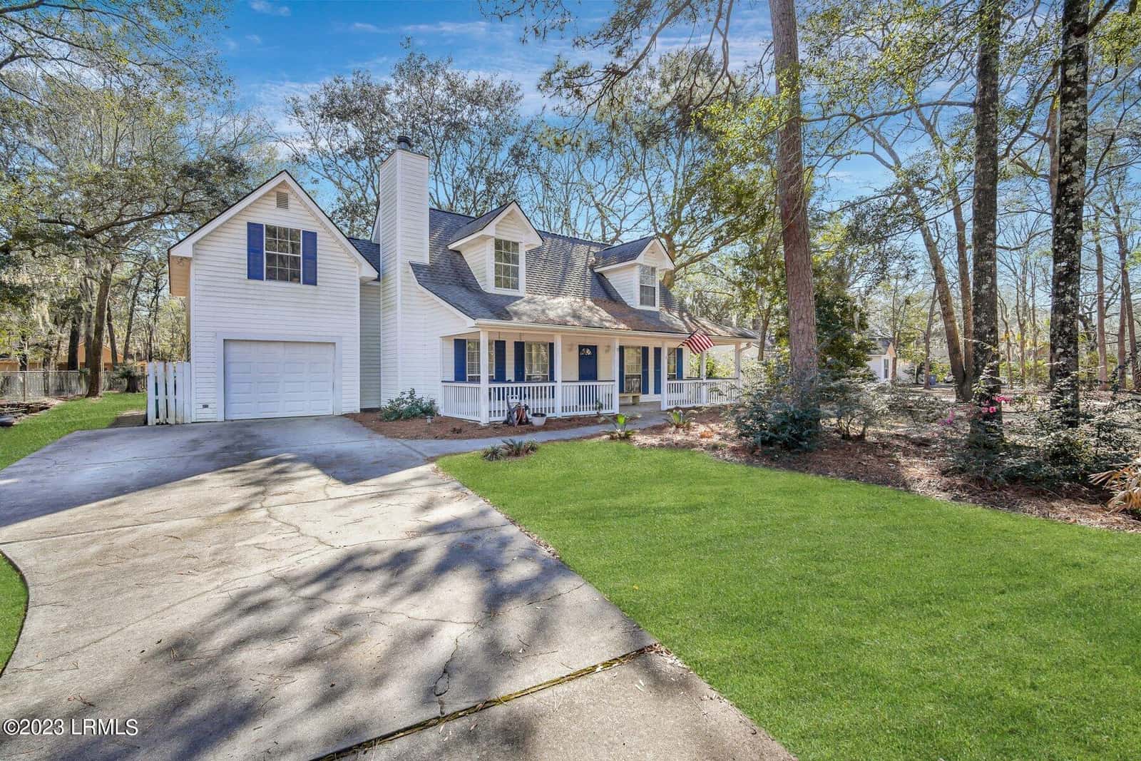 19 Le Moyne Drive, Beaufort, SC 29907 — photo 2 of 27