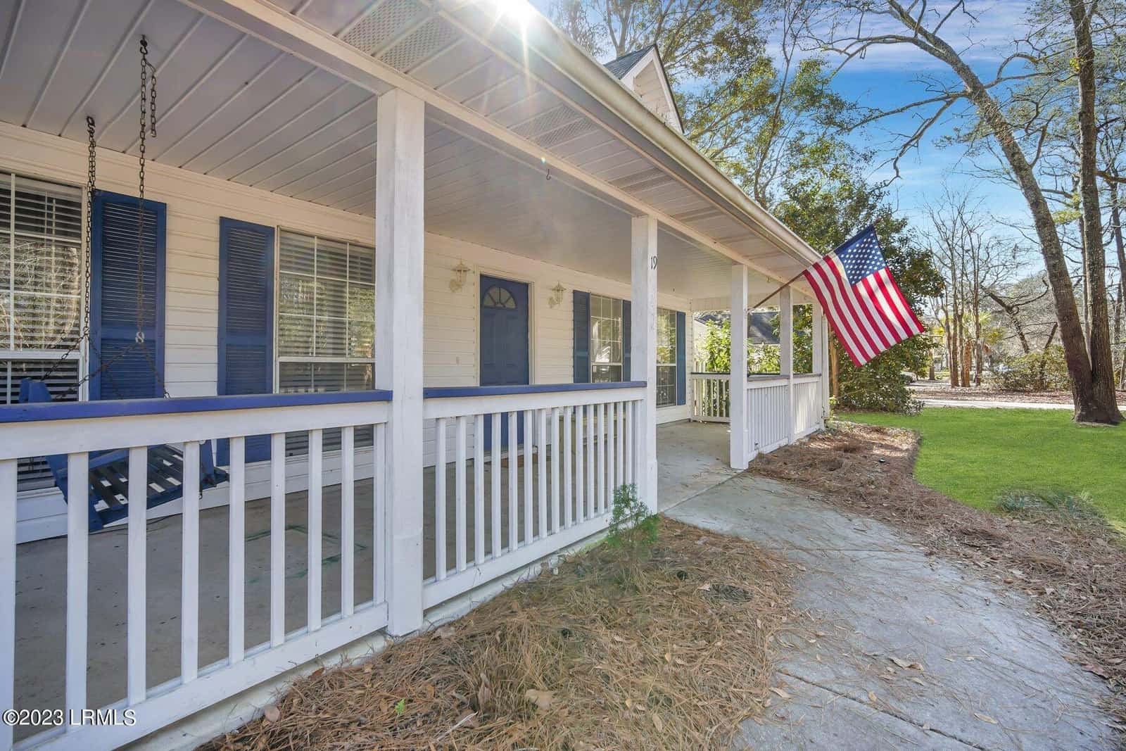 19 Le Moyne Drive, Beaufort, SC 29907 — photo 3 of 27