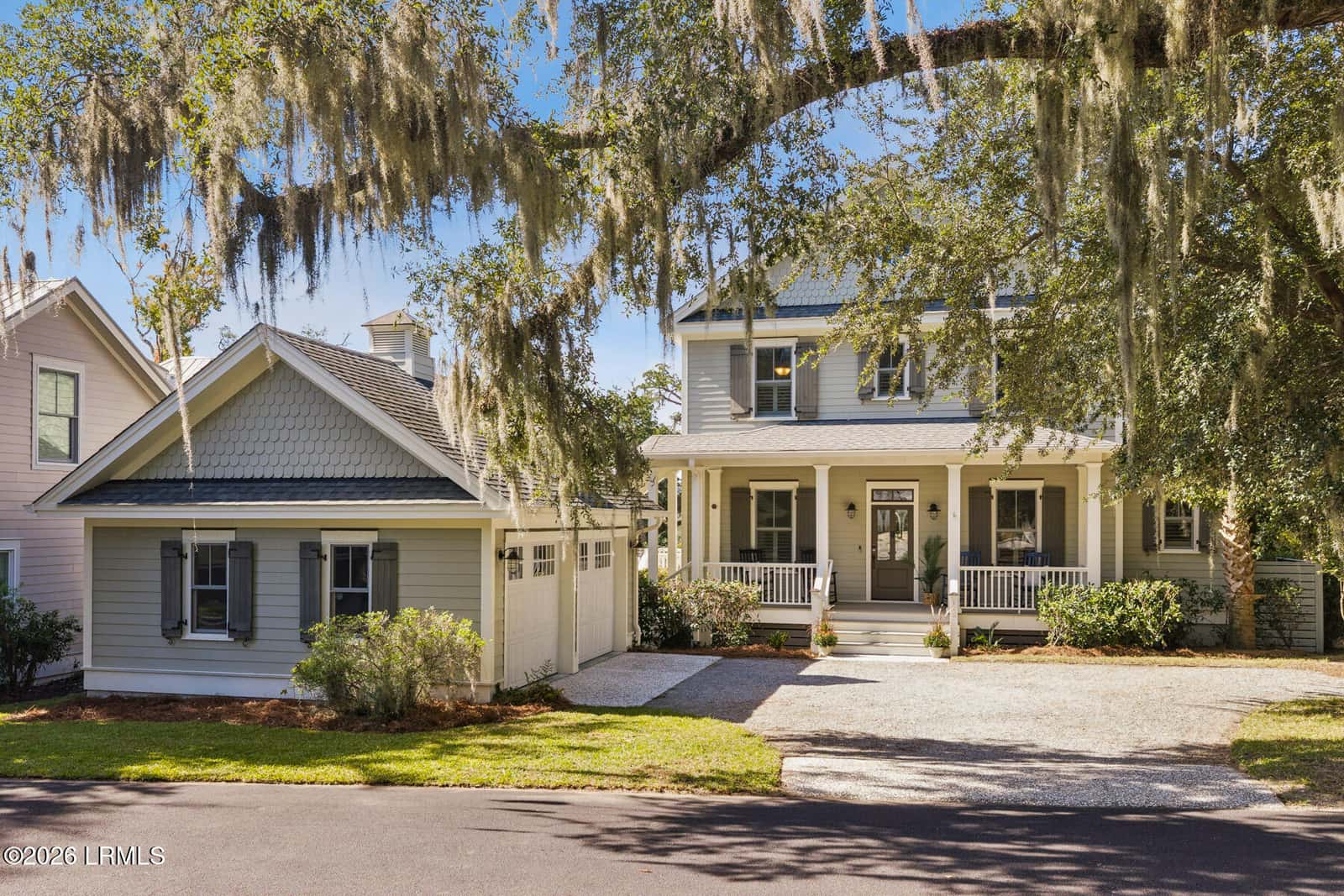 110 Gautier Place, Beaufort, SC 29902 — photo 3 of 85