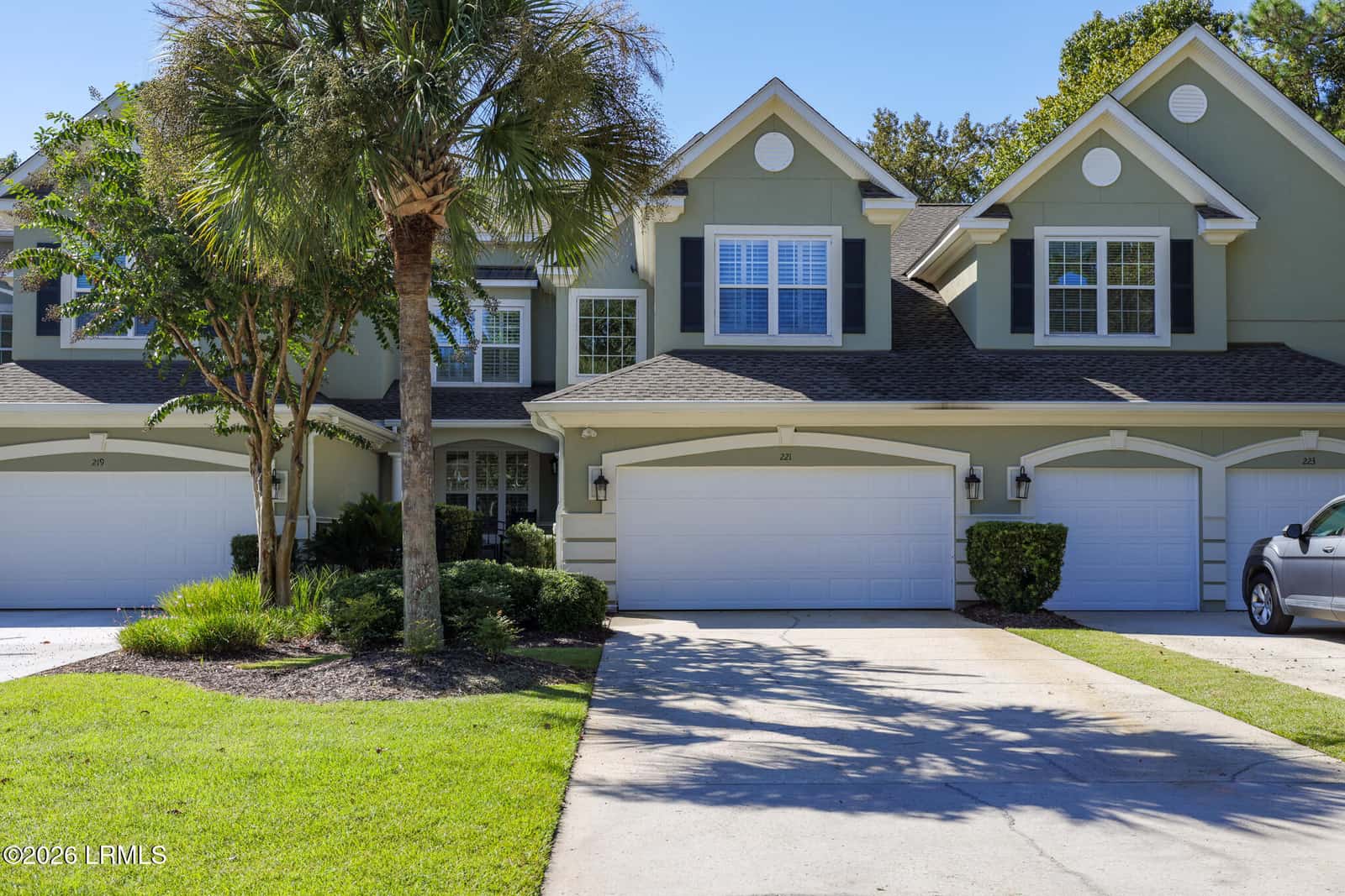 221 Farnsleigh Avenue, Bluffton, SC 29910 — photo 3 of 62