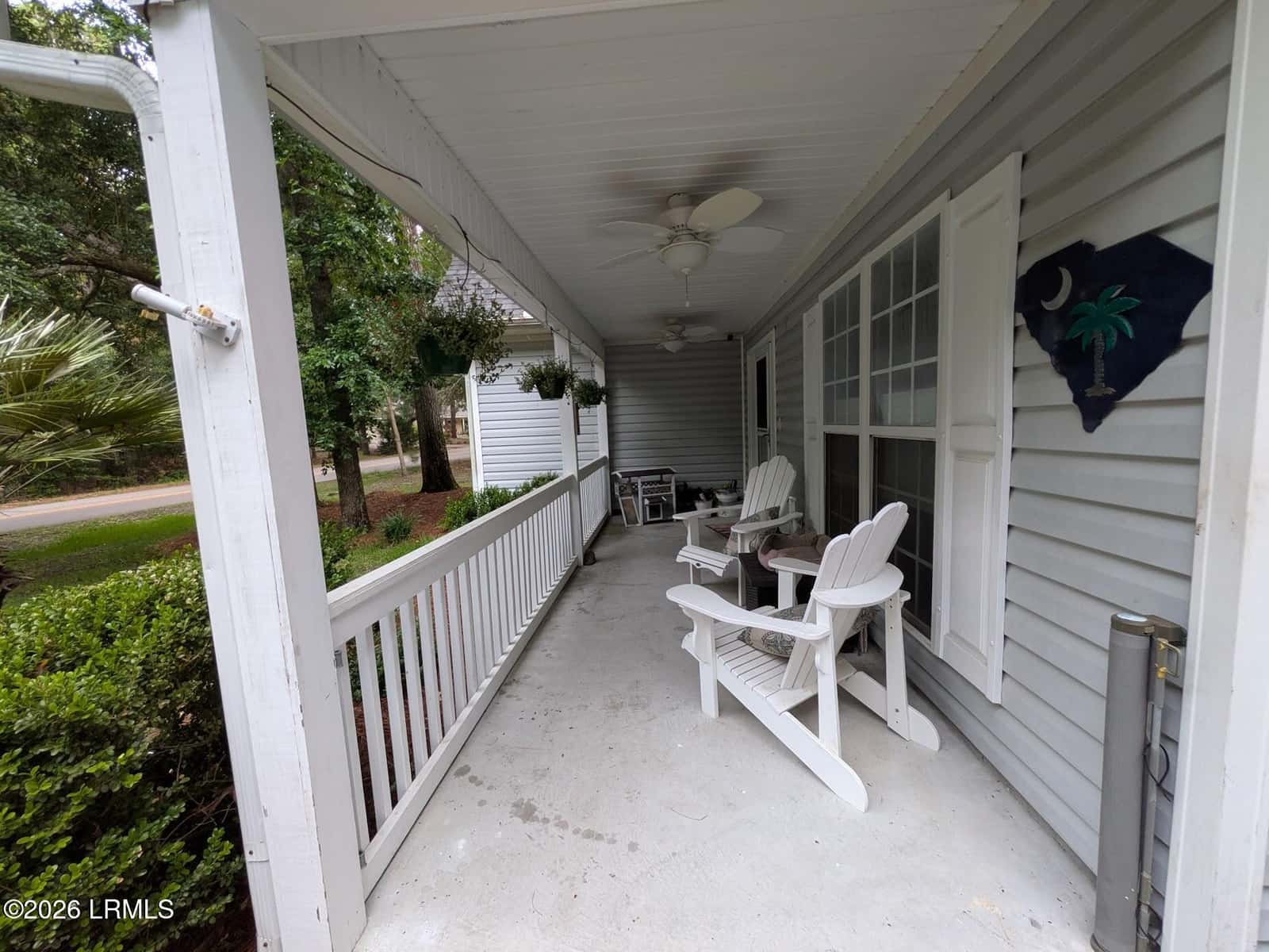 77 James F Byrnes Street, Beaufort, SC 29907 — photo 3 of 24