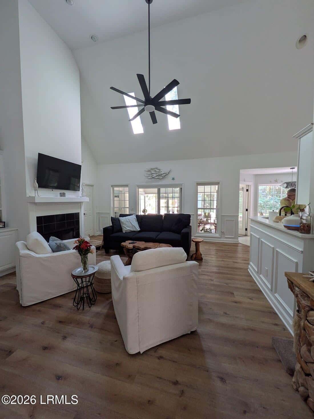 77 James F Byrnes Street, Beaufort, SC 29907 — photo 5 of 24