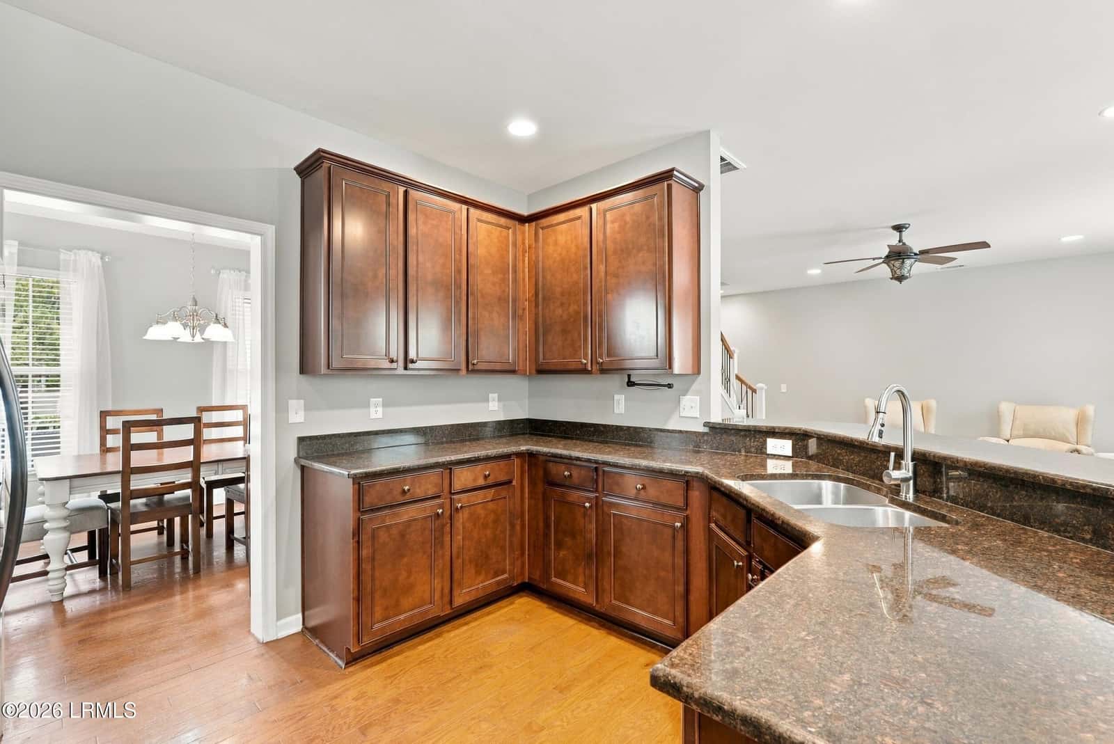 27 Riversbridge Court, Bluffton, SC 29910 — photo 4 of 38