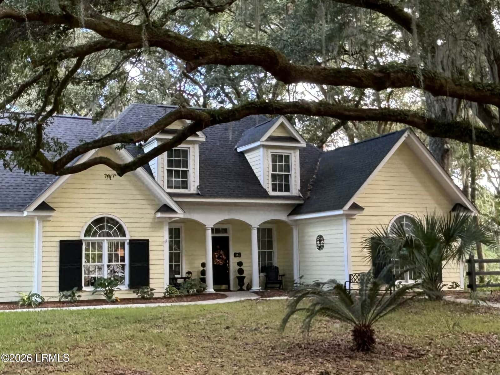 28 Barnwell Drive, Beaufort, SC 29907 — photo 3 of 24